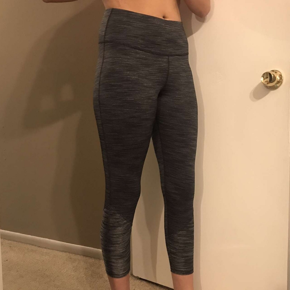 Cropped Two Tone Active Leggings
